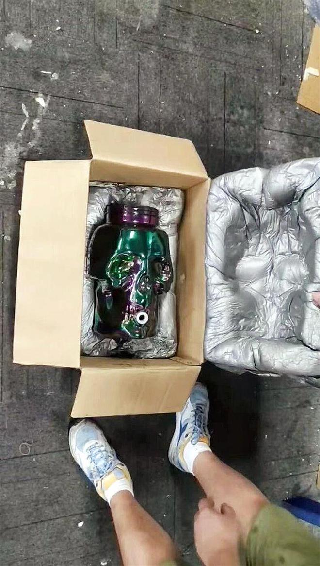 发泡胶包装材料保护瓷器快递运输无忧！(图1)