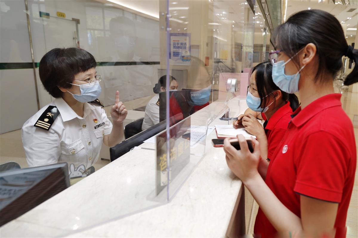 今年上半年武汉关区RCEP进出口享惠货值1471亿元同比增长逾80%(图1)