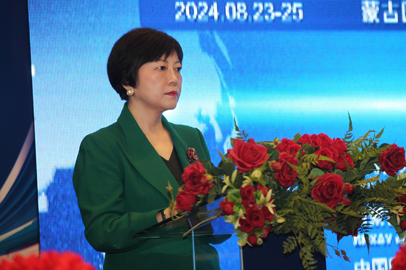 “一带一路”携手“草原之路”蒙古国中国商品展在乌兰巴托隆重开幕(图3)